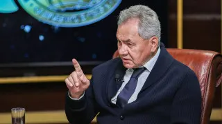 Секретарь Совбеза РФ Сергей Шойгу заявил, что «корни нацистской идеологии» лежат в Великобритании, а главным виновником войны на Украине назвал Владимира Зеленского и «его хозяев», обвинив Запад в искажении истории.