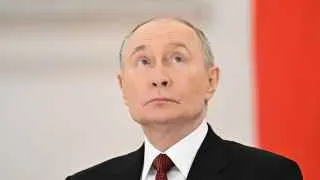 Владимир Путин сравнил нынешнее время с годами Великой Отечественной, заявив, что вся страна должна работать на фронт. Он пообещал довести до конца цели военной кампании против Украины и продолжить создание «зоны безопасности», на фоне подготовки к новой волне частичной мобилизации.