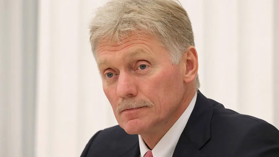 Официальные заявления о ходе конфликта в Украине сопровождаются критическими замечаниями аналитиков о реальном прогрессе и перспективах Донбасса.