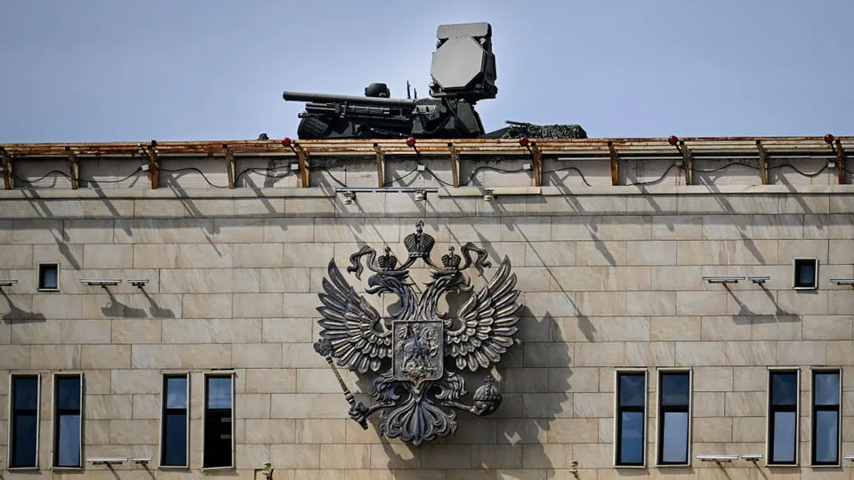 Переброска средств ПВО в столицу оставила другие регионы уязвимыми для ударов беспилотников; приоритетные цели — энергетика и периферийные военные объекты.