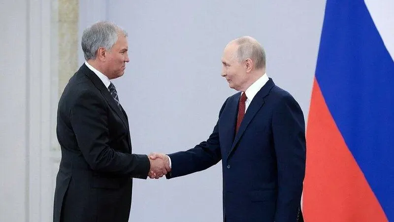 После вручения ордена 27 июля спикер Госдумы поблагодарил президента за поддержку конкурентной партийной системы и подчеркнул эффективность работы нынешнего созыва.