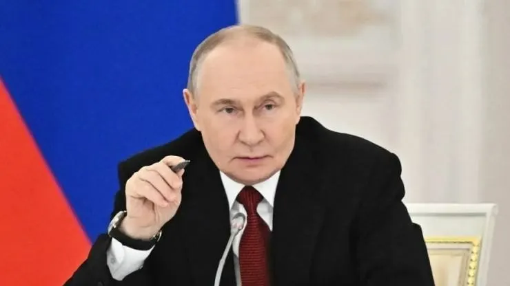 Президент подписал указ о передаче долей Nestlé в России во временное управление компанией Л.Е.В. Менеджмент, включая активы логистики и розничных сетей.