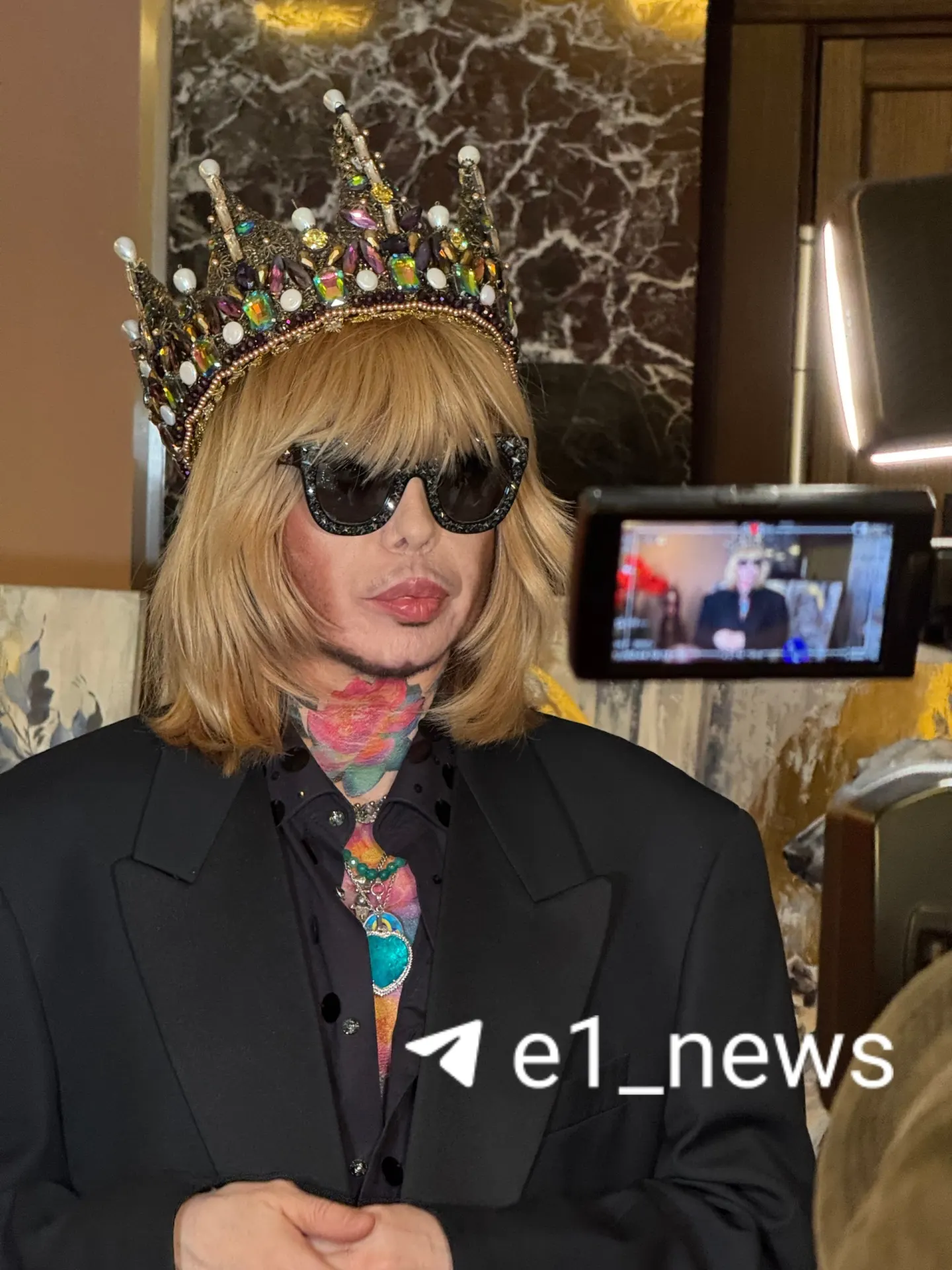 Фестиваль моды прошёл 19–20 сентября в культурном центре, собрав более 25 дизайнеров и свыше 350 участников; мероприятие продвигает отечественную индустрию одежды.