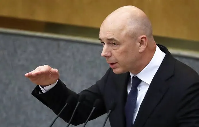 Глава Минфина заявил о важности иметь финансовую подушку и аккуратно финансировать обязательства, приводя пример ФНБ. Сейчас спектр средств накапливается и планируется дальнейшее использование возможностей экономии.