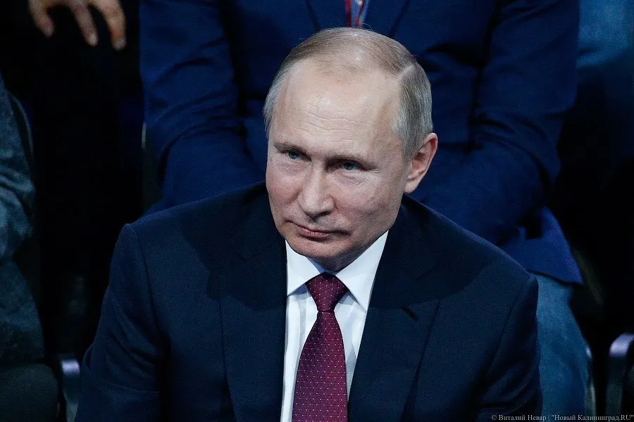 Президент России поручил во всех регионах внедрить независимую оценку качества и условий оказания услуг организациями социальной сферы гражданами через портал Госуслуги, с докладом до 1 февраля 2027 года.
